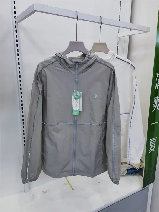 男性用日焼け止め服、夏の紫外線対策