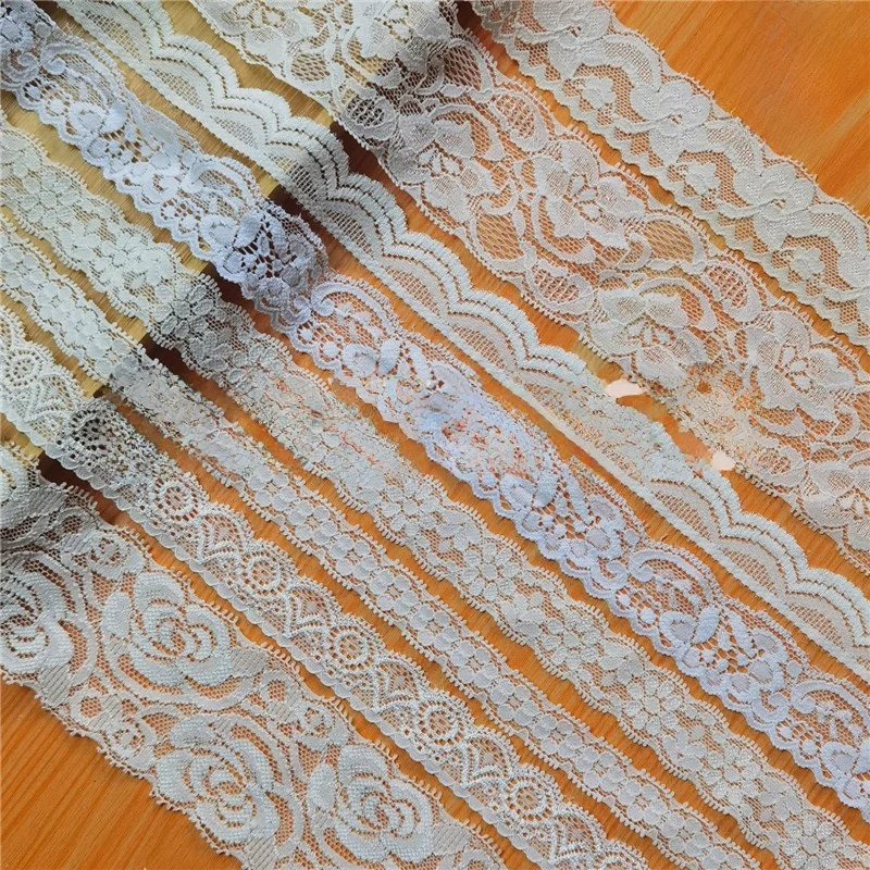 縦格子 DIY が簡単になるための白色レーストリム布地【黒白コンビ】の実用ガイド