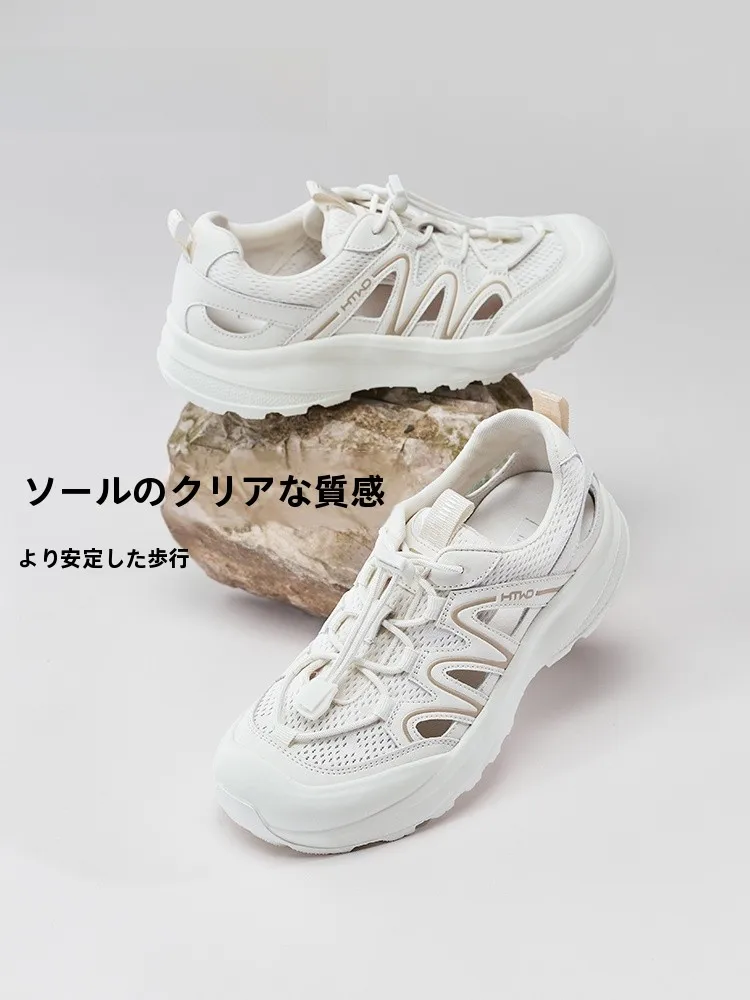 夏の足元に何を選びたい？メッシュデザインのスニーカーがもたらす、涼しさと自由の感覚
