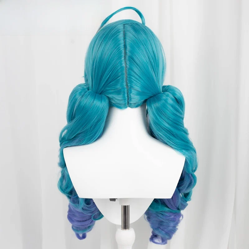 格温コスプレウィッグ：かっこいい人としてのファッション実現に最適なスタイリング必須ヘアスタイル