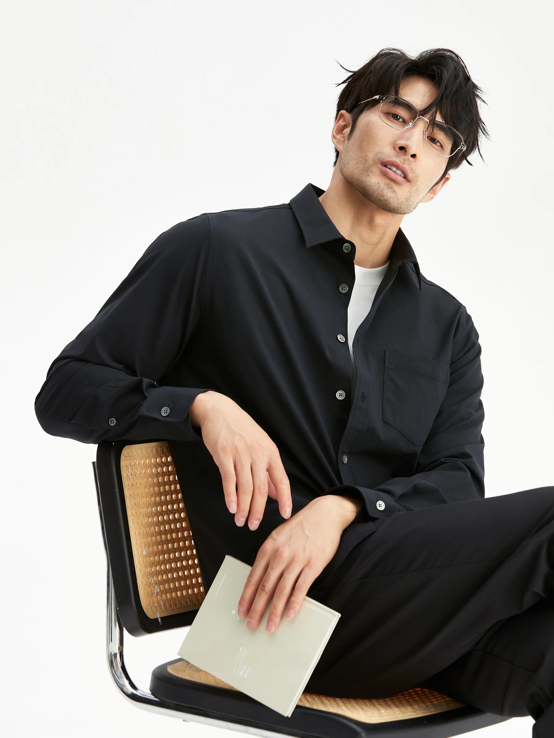 春服 メンズ ビジネスカジュアル 長袖シャツの特徴 | JSSD HOMME