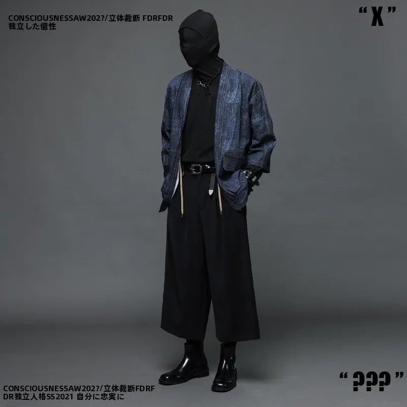 初詣に着る男性の服装はどう選ぶ？和風デザインの道袍が解決するリアルな悩み