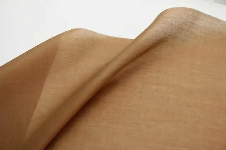 極上の柔らかさのキャラメルブラウン超薄手テンセルリネン混合生地【シャツ・漢服用】