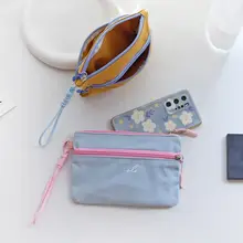 女性用長財布【手持ち型・小銭やカード収納可・ラウンドファスナー】