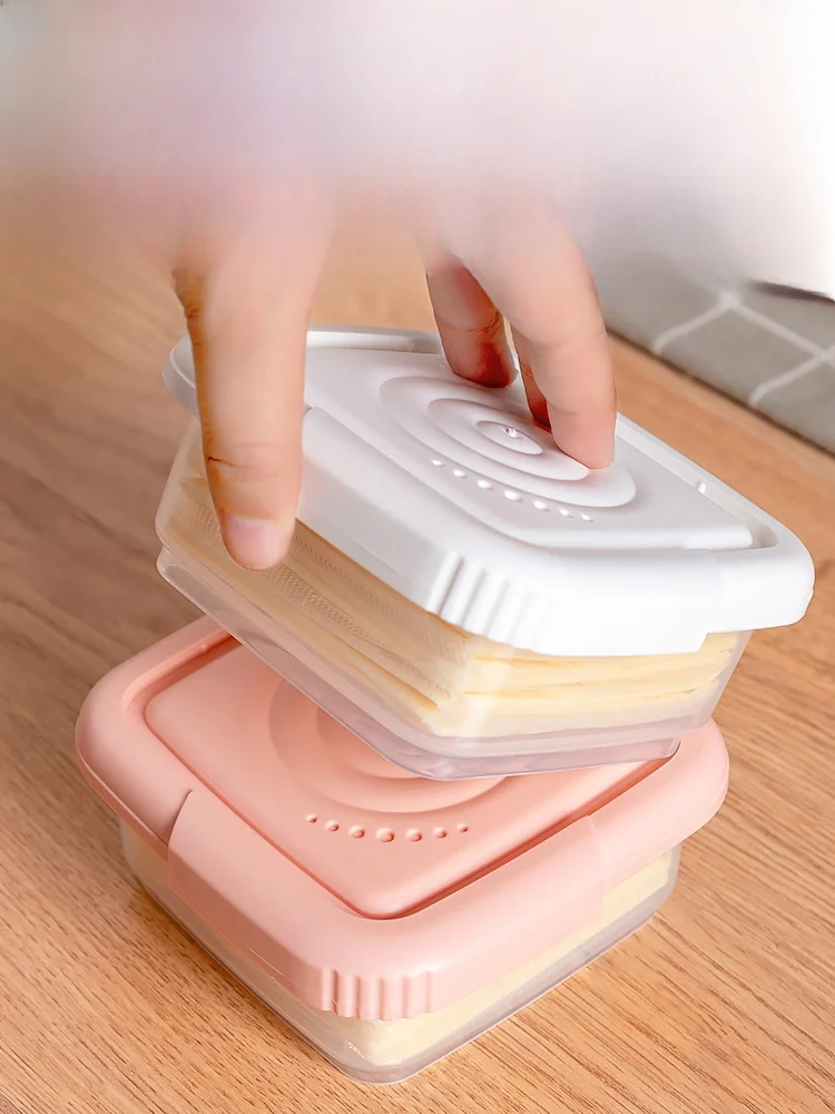 冷蔵庫用食材保存容器：密封タイプフタ付きでチーズスライス収納に最適