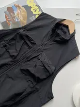アウトドア用 タクティカルベスト【多ポケット・防水・通気性・レイヤード対応】