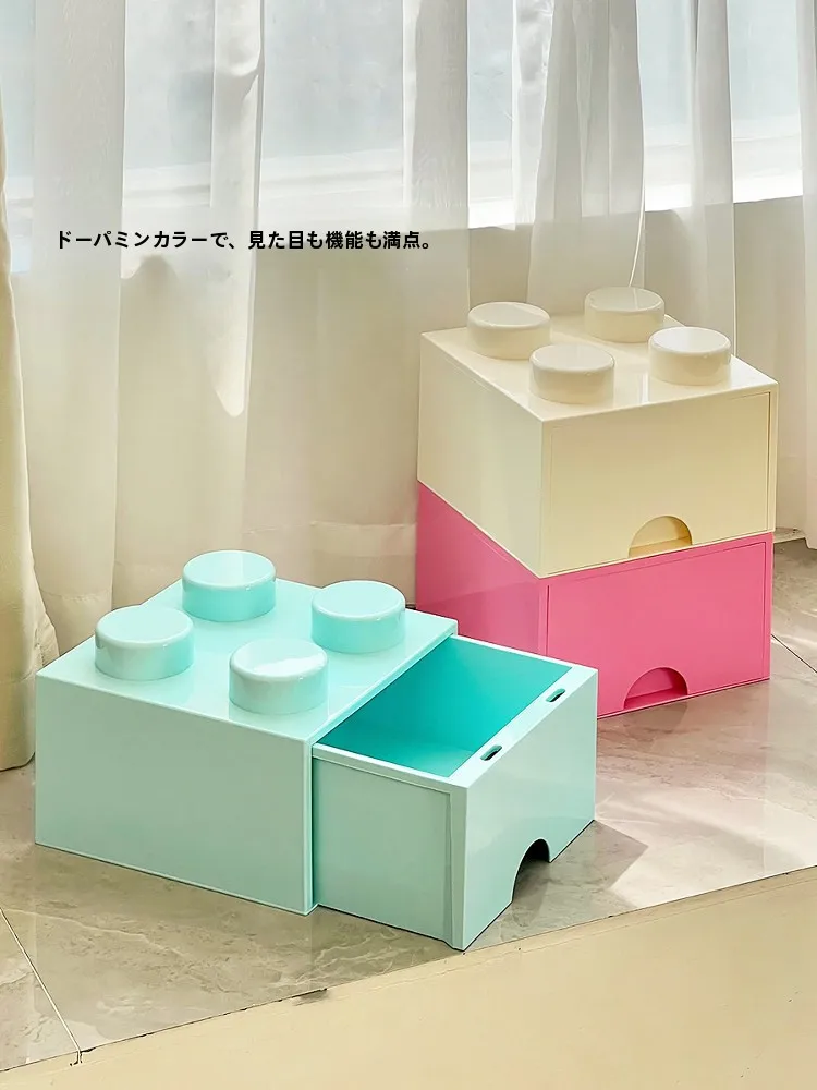 多機能飾り窓収納キャビネット：物が多すぎる部屋でも効率的に収納できる仕組み