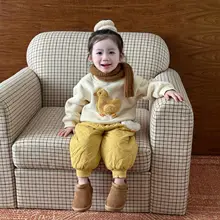 可愛いカートゥーンデザインの子供用パーカ【保温・フリース・男女兼用・冬用・トップスとパンツ】（セットアップ対応）