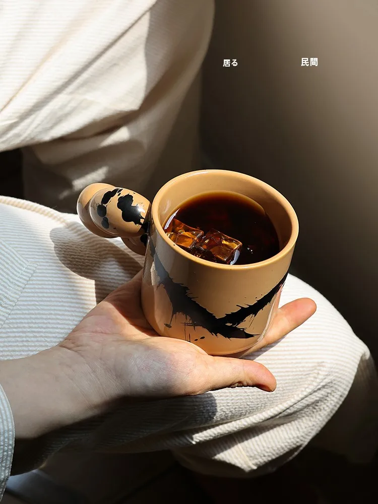 コンビニコーヒー タンブラー おすすめ：CocoCup キャラメルカラーマグカップの実用性と特性