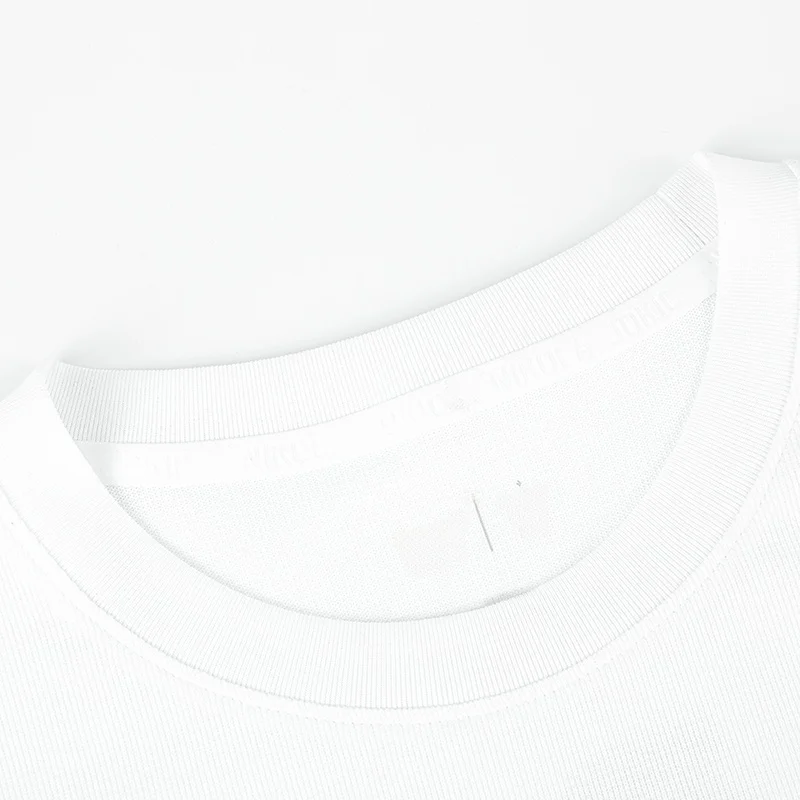 ストリートファッションの本質はTシャツ？快適さと自然さの徹底解説