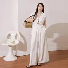 大きいサイズ レディースフレンチスタイル Vネックツイストブラウス【スリム・ドレープワイドパンツ】（セットアップ対応）