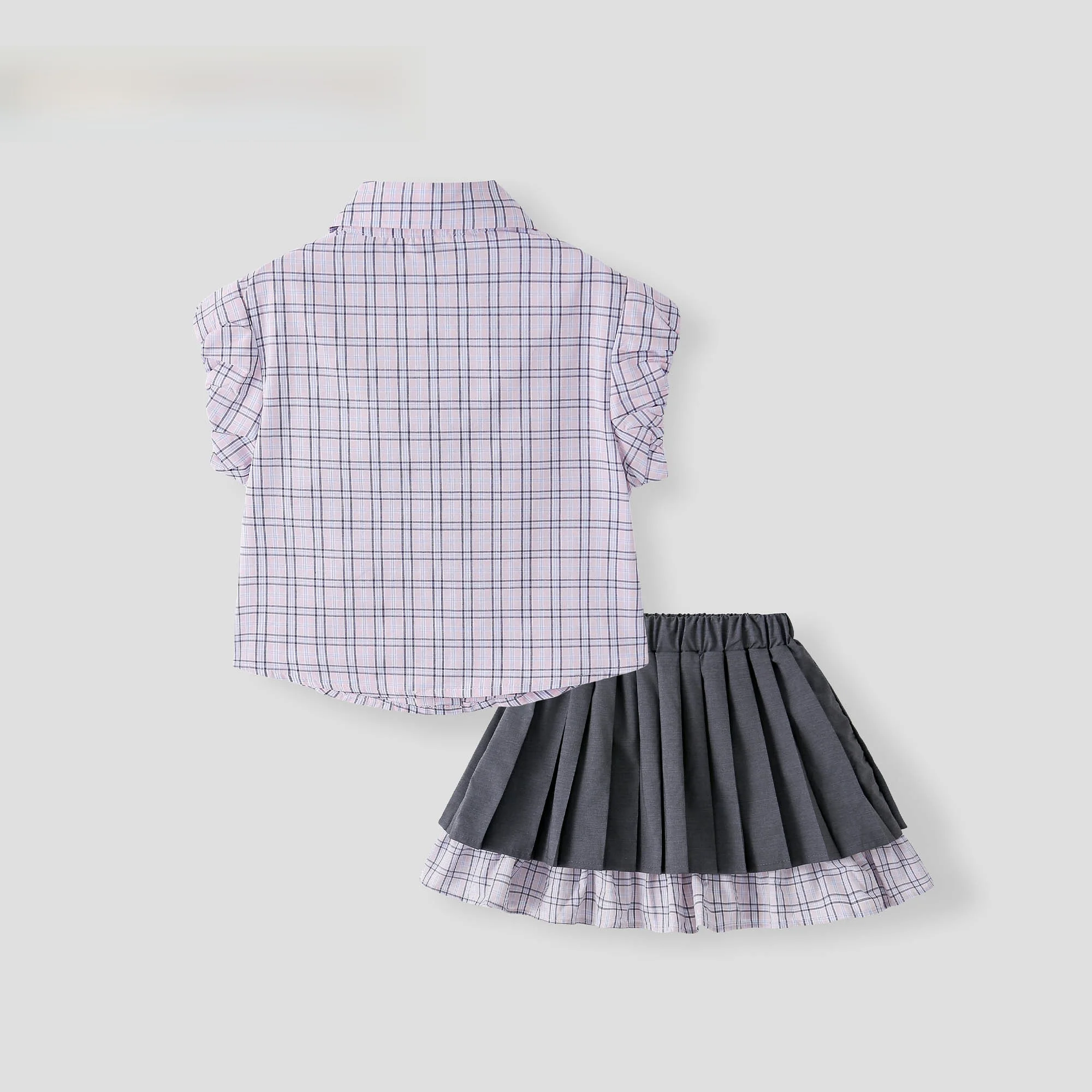 小学生女子の夏にぴったりな服は、本当に「学院風」が勝る？