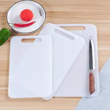 厚型プラスチック製カッティングボード【食品安全PP素材・シリコン付き】