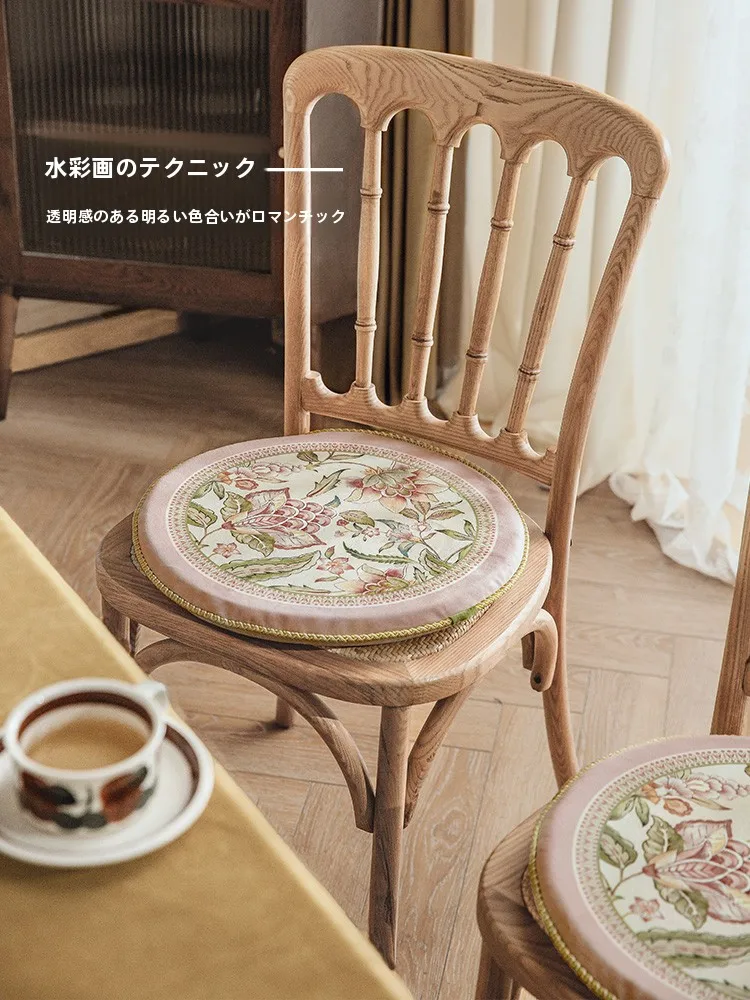 美式デザインの円形クッション：滑り止め付きラタン椅子用の座り心地と耐久性を徹底解説