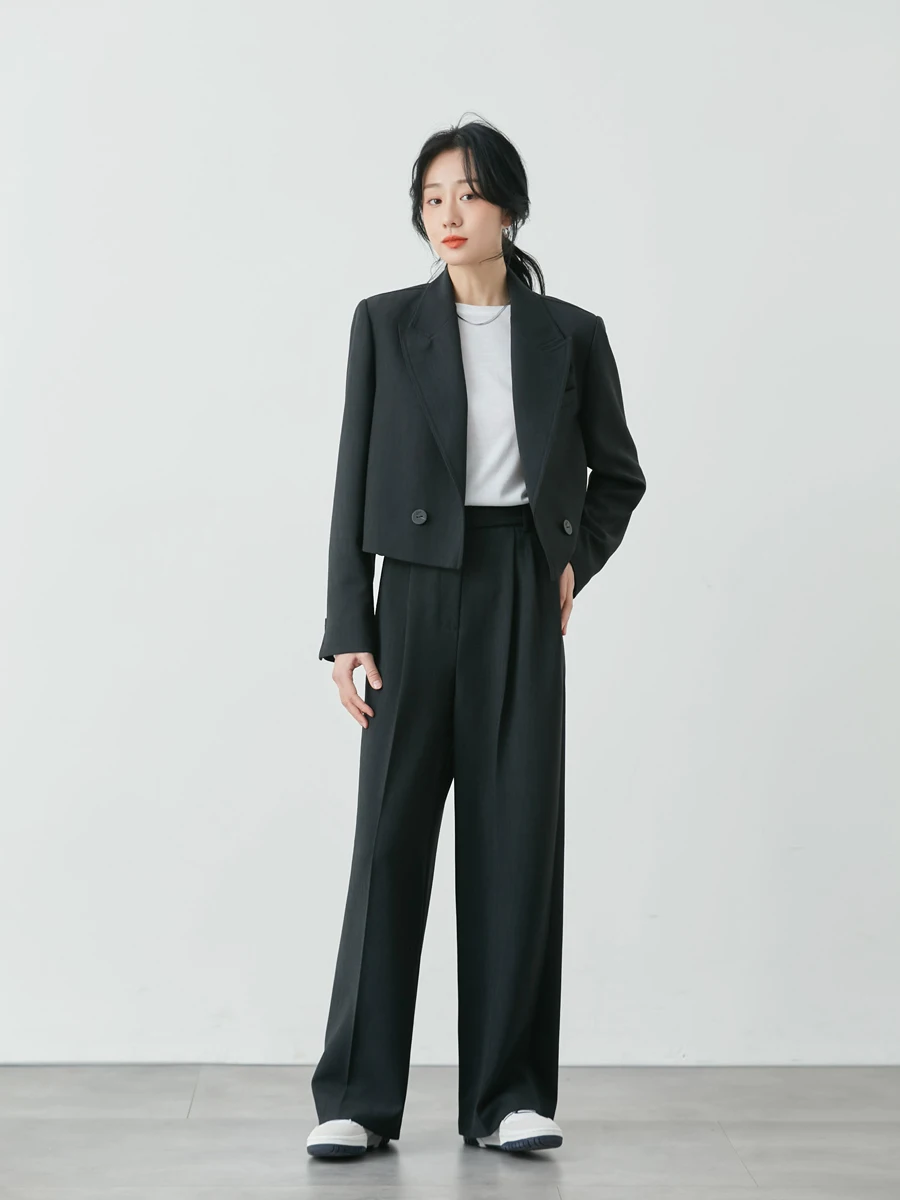 13度の服はどんなもの？通勤風のジャケットで失敗しない選び方とは？