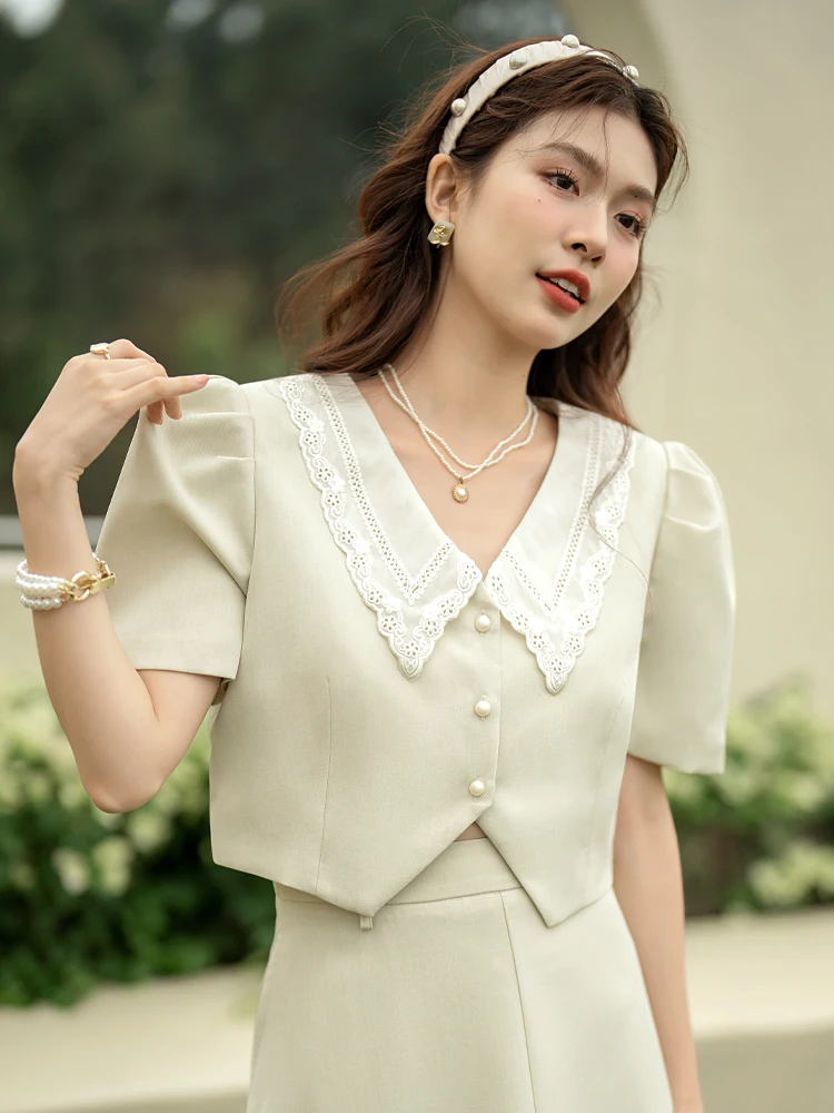 20代前半・後半の女性が選ぶべき、今流行りの服はどれ？