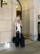グレー縞模様のワイドレッグスーツパンツ【フィット・ドレープ感あり】