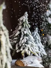 クリスマス飾り用 雪の結晶型フェイクスノー【ウィンドウディスプレイ・雰囲気演出用】