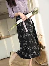 手描きのバラデザインハイウエストAラインスカート【春夏向け・ミディ丈・女性用】