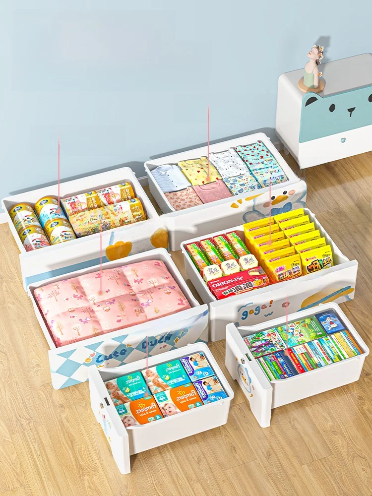 子供部屋の家具で安全性を守るには？収納キャビネットの選び方を徹底解説
