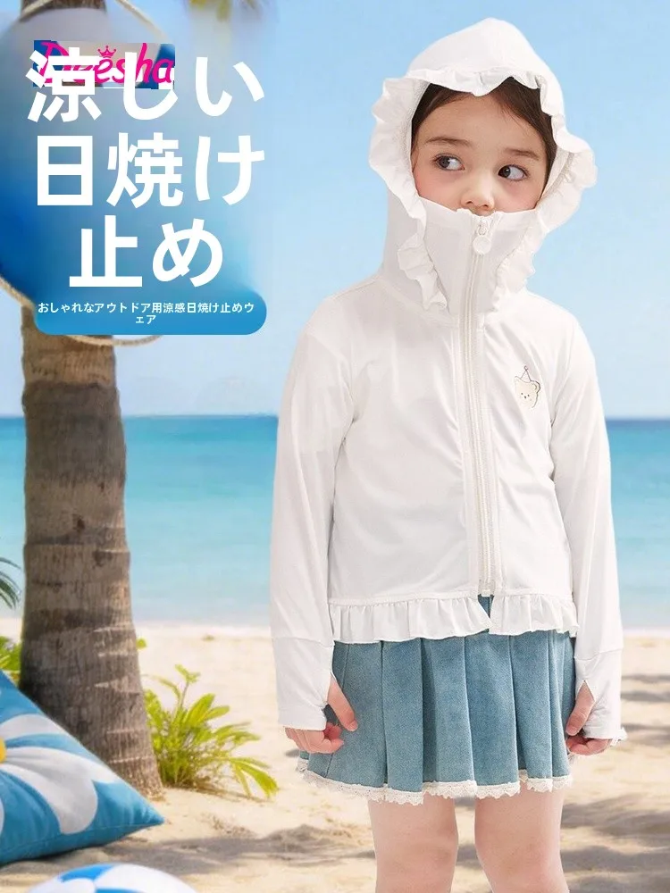 気温20度の子どもに着せるべき服は？フード付き涼感カーディガンが解決する夏の悩み