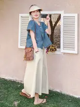 したスタイル！デニムトップスとAラインスカートのファッションコーディネート（セットアップ対応）