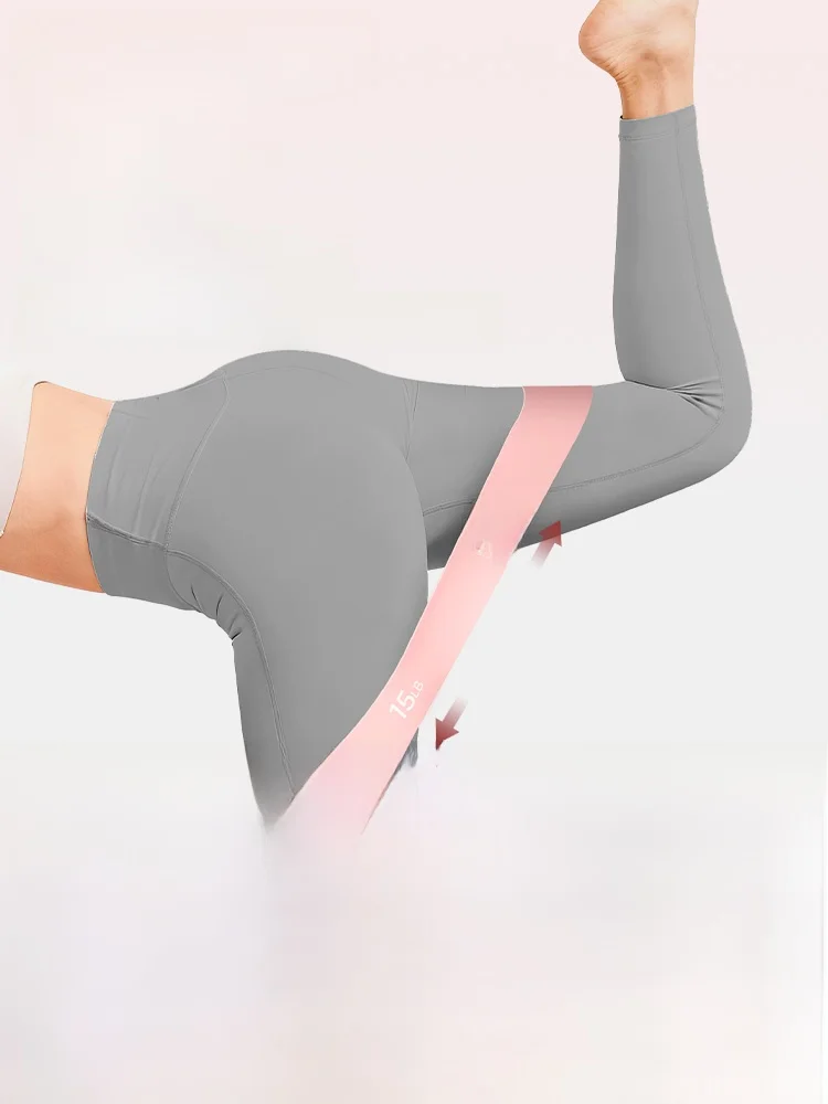 女性用ヨガエクササイズバンド：ストレッチテープの筋力強化効果と使用シーン