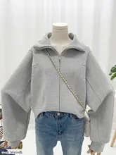 デザイン性の高いミニマルな短丈ジップアップジャケット【女性用・立ち襟・春用】