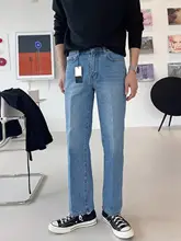 クラシックデザインのストレートジーンズ【ウォッシュ加工・ルーズフィット・メンズ用】（セットアップ対応）