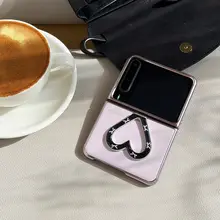 秋冬向けの美しいスマートフォンケース【スタンド付き・折りたたみ対応・女性用】