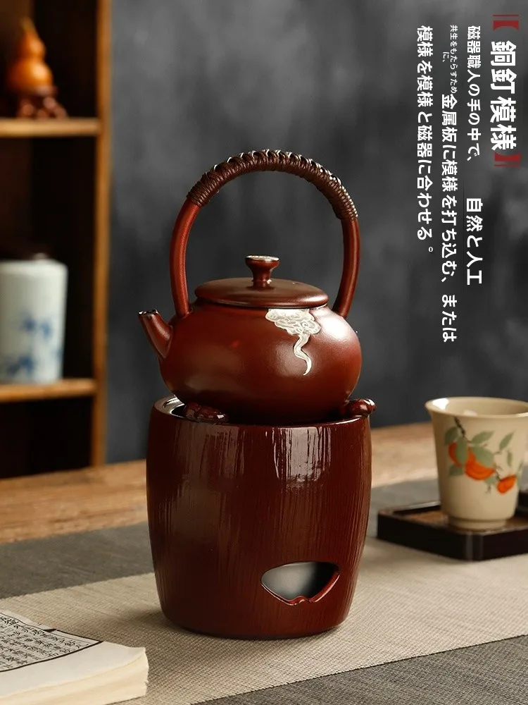 粗陶製一斗缶焚き火台：屋外で使える煮茶炉の実用性と設置ガイド