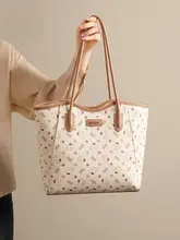 大容量トートバッグ【女性用・肩掛け・高級感ある通勤スタイル】
