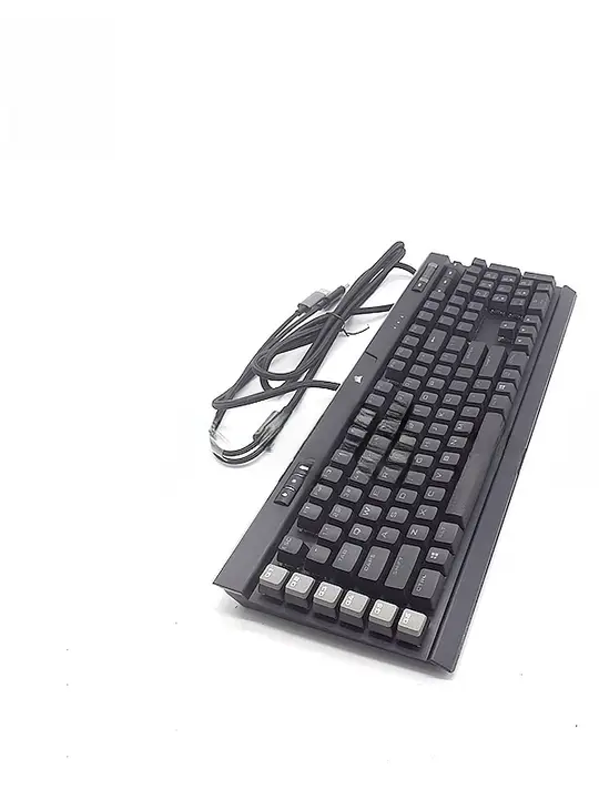 Corsair K95 RGB PLATINUM XT ゲーミングメカニカルキーボード