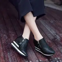 真皮製 レディース カジュアル運動用サンダル【通気性のあるレースアップ・高めのウェッジソール】