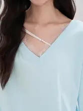 バックリボン付きVネックスウェットシャツ【秋用・スタイル・女性用】