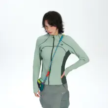 女性用スポーツジャケット【秋冬・速乾・シルエットを引き立てるデザイン・暖かい】