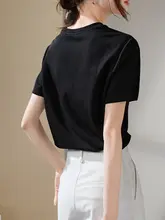 デザイン性が光る！コントラストカラーのラウンドネック半袖Tシャツ【ゆったりフィット・カジュアルコーデ】