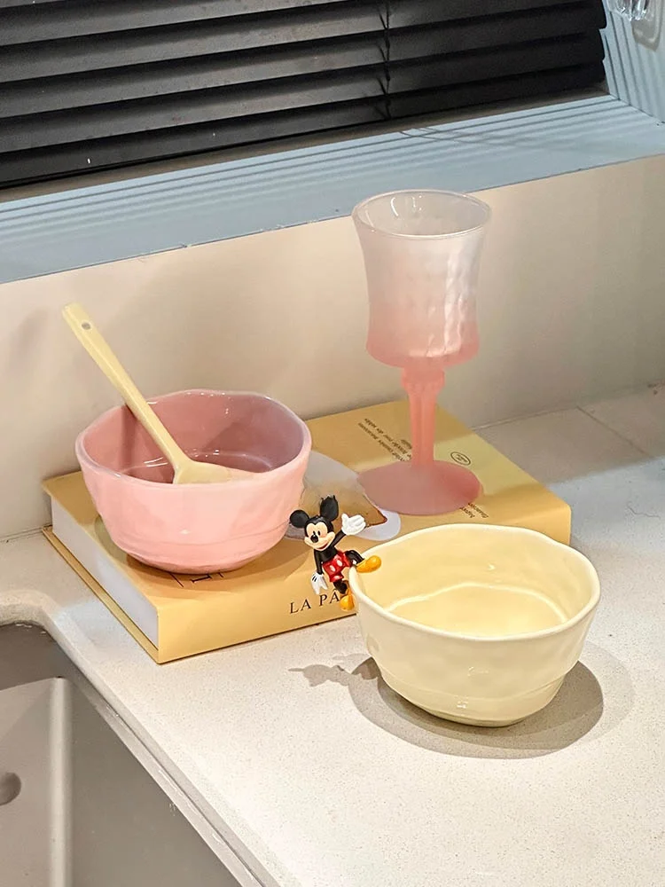 少女向け陶器ボウルセット：ins風の粉嫩デザインで日常の食事もおしゃれに