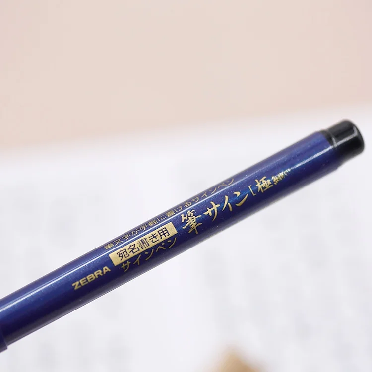 100円ボールペンで失敗しない選び方は？ソフトチップブレシューズペンが解決する理由