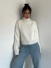 高級感ある保温高ネックニットトップス【秋冬用・厚手・短丈・柔らかい素材】