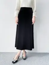 金糸ベルベットのハイウエストスカート【ブラック・スリムフィット・秋春用・ビジネス通勤対応】