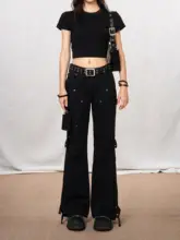 足長効果のあるワイドレッグパンツ【黒・ゆったりシルエット・微フレア】
