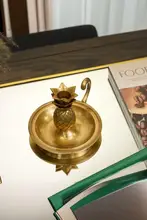 ヴィンテージ風の厚手パイナップル型ハンドキャンドルスタンド【欧風・撮影用プロップ】