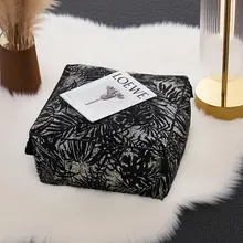 おしゃれなフランス風座椅子【中華風・用豆袋クッション・洗濯可能・極上の柔らかさ】（セットアップ対応）