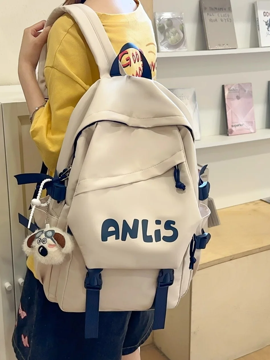 2泊3日の旅行で軽いリュックをどう選ぶ？大人の女性が実際使ってみたベストなアイテムとは