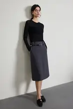 美しい印象のロングスカート【エレガント・定番ストレートデザイン】