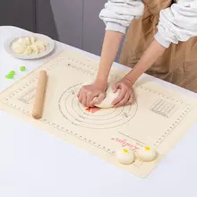 食品グレードのシリコーン製 厚手の打ち粉マットと麺棒のセット【家庭用・キッチン・お菓子作り・餃子】（セットアップ対応）