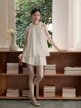 夏用のアプリコットカラー ホルターネックノースリーブブラウス【木耳フリルデザイン・ゆったりフィット】