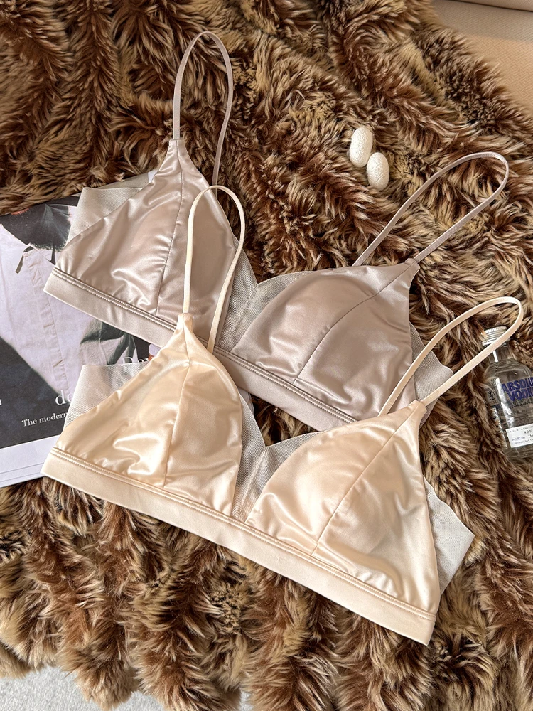 桑蚕絲100%製フランス風三角ブラジャー：夏用薄手美背タイプの機能とフィット感