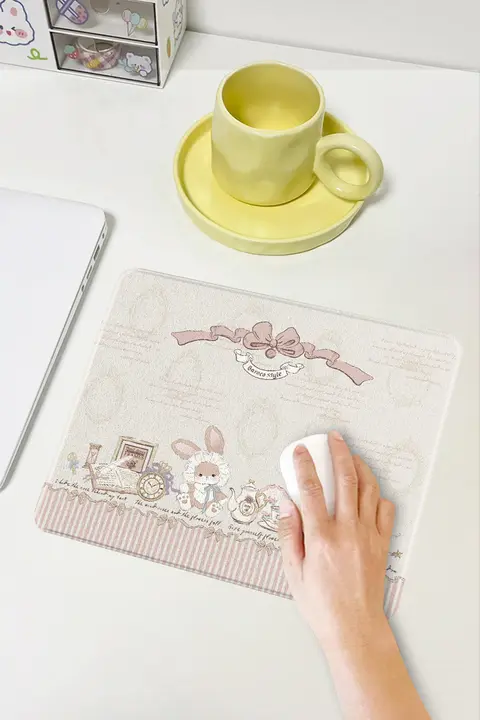 美しいイラストのマウスパッド【オフィスやゲーミングに最適・ハードタイプ・シルクタッチ】